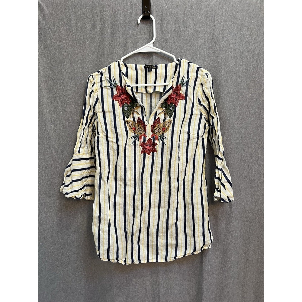 Brooks Brothers Womens Sz 10 Linen Striped Floral Embroidered Bell Sleeve Blouse